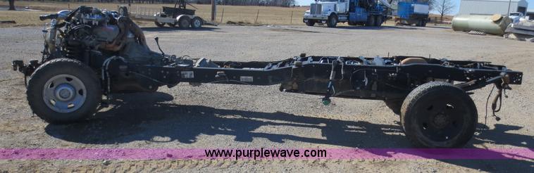 image for item F6586 2008 Ford F350 Super Duty chassis