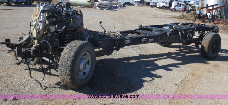 image for item F6586 2008 Ford F350 Super Duty chassis