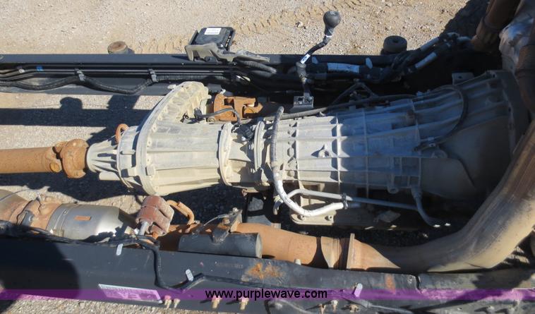 image for item F6586 2008 Ford F350 Super Duty chassis