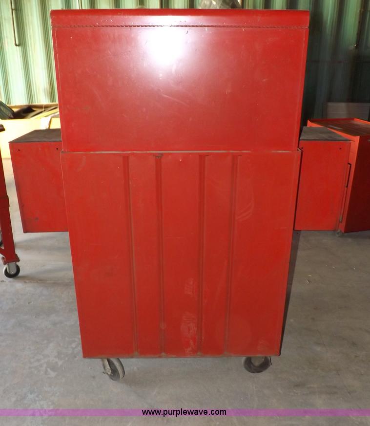 image for item J9144 Waterloo tool box with tools