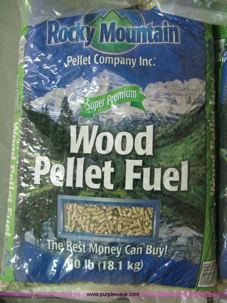 image for item M9201 2008 American Harvest 6500 pellet furnace