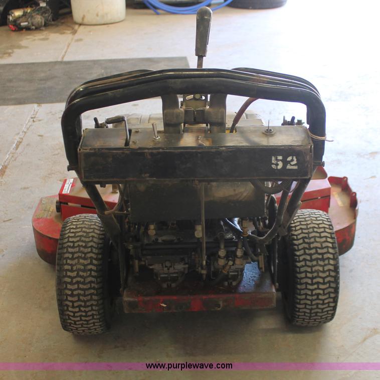 image for item V9106 Snapper Pro-Hydro SFA520 walk behind front deck mower