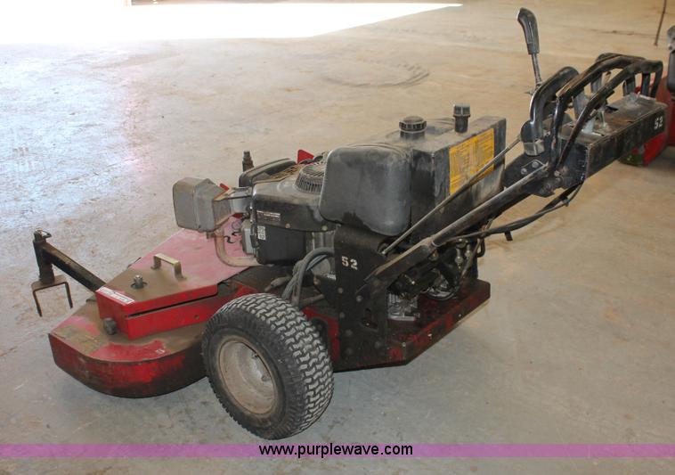image for item V9106 Snapper Pro-Hydro SFA520 walk behind front deck mower