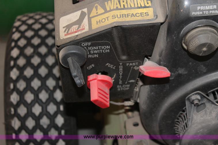 image for item V9109 John Deere TR532 snow blower