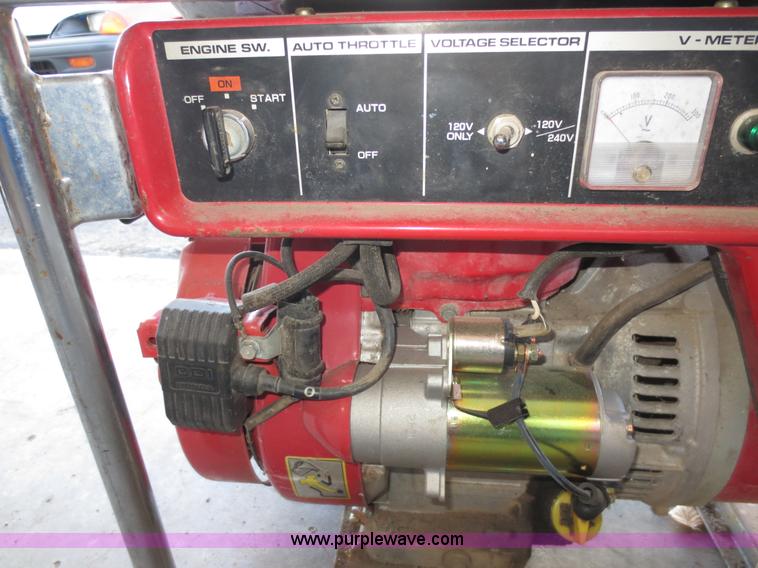 image for item V9114 Honda 4,000 watt generator