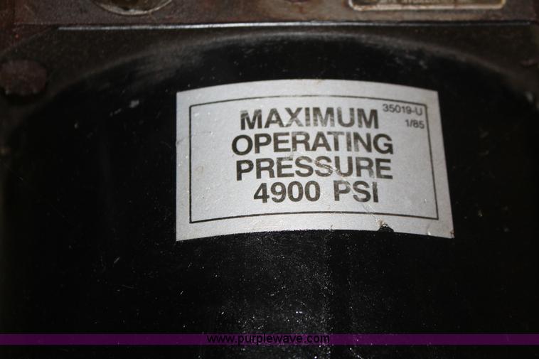 image for item V9174 Gates PC707 hose and tube crimp machine