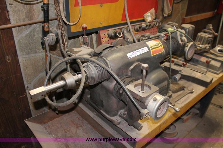 image for item V9189 Ammco brake service machine
