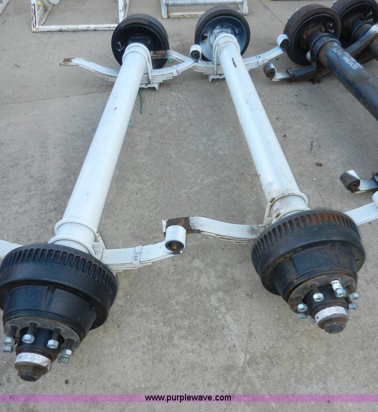 image for item W9524 (2) Alko General duty axles