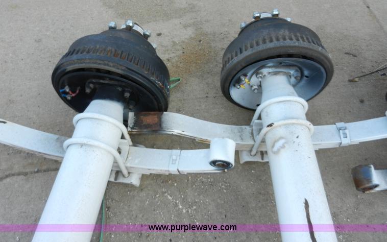 image for item W9524 (2) Alko General duty axles