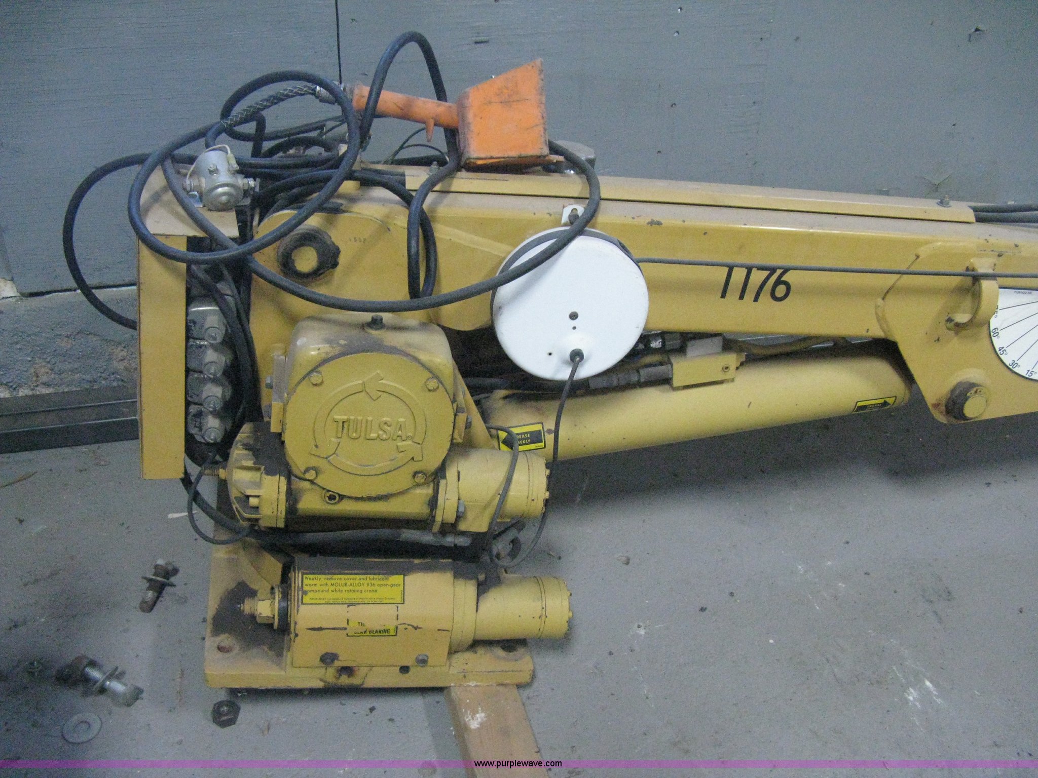 IMT 2015 telescopic truck mount crane in Lyons, KS Item B8423 sold