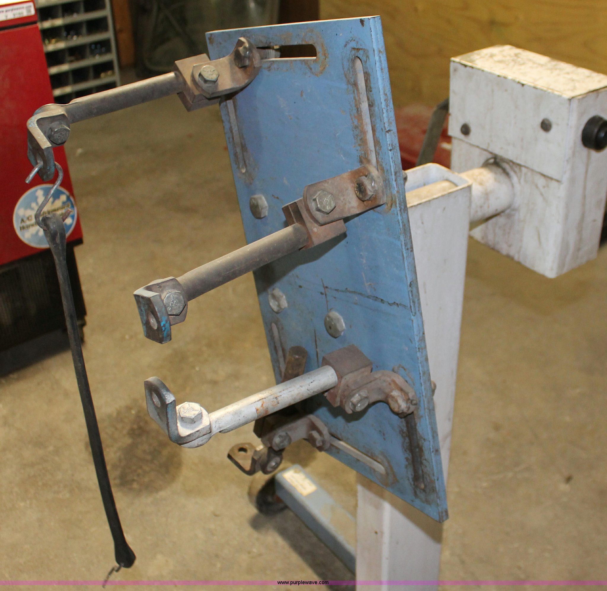 OTC MotorRotor universal engine repair stand in Junction City, KS