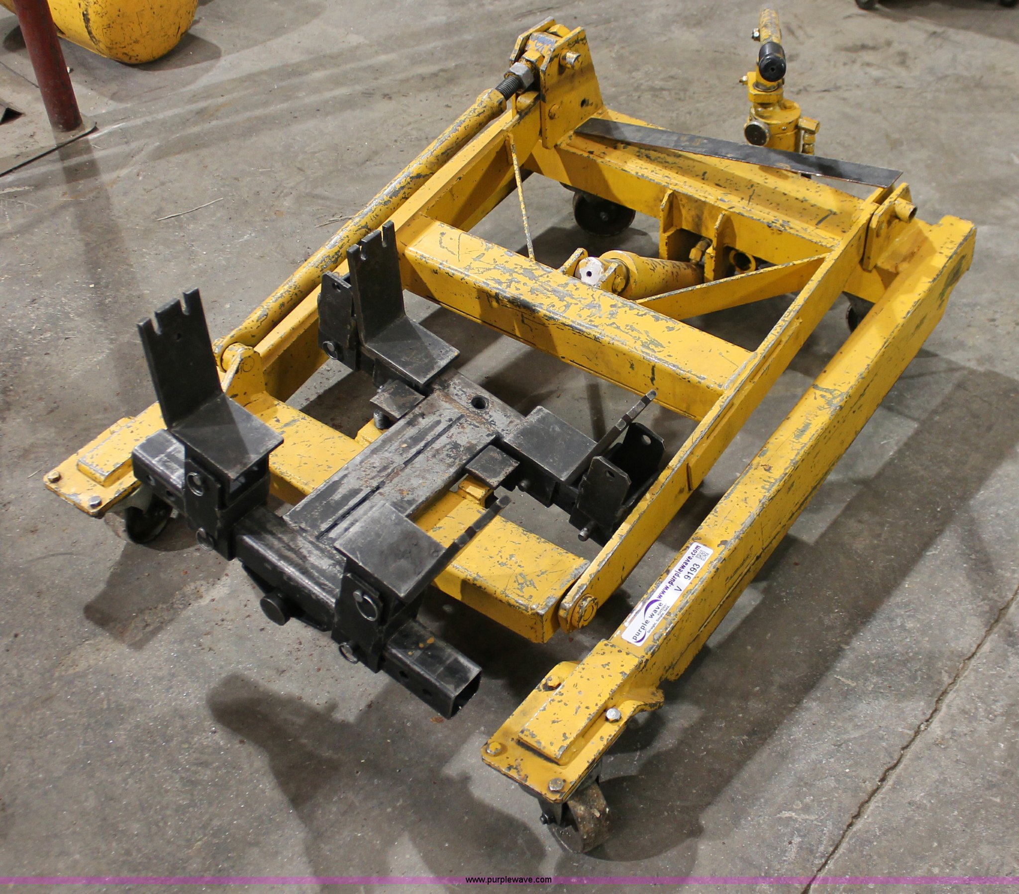 Meyer hydraulic transmission jack in Junction City, KS Item V9193