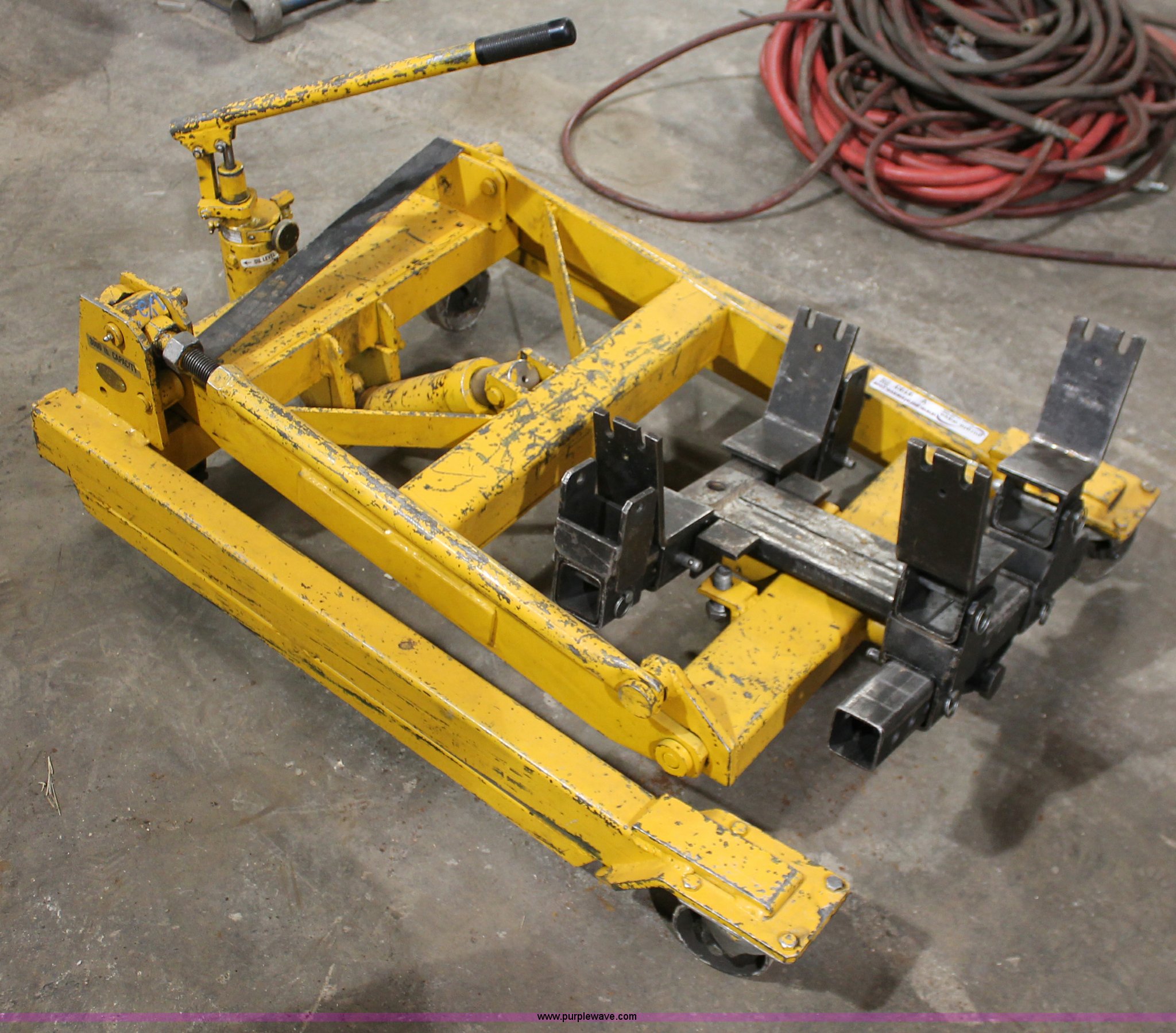 Meyer hydraulic transmission jack in Junction City, KS Item V9193