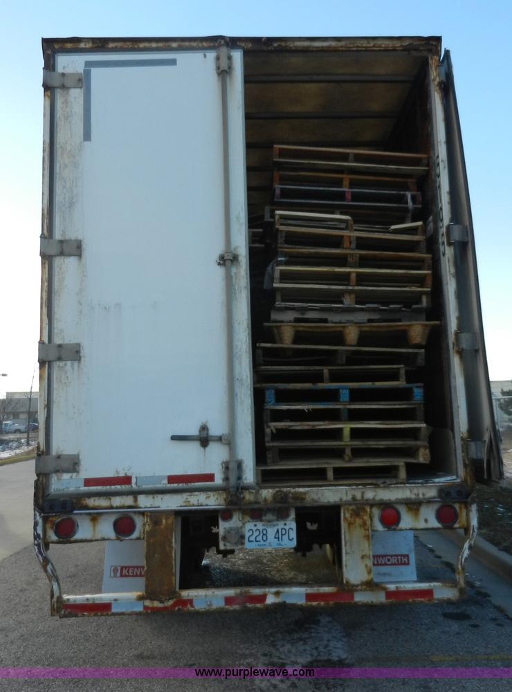 image for item A3902 1996 Wabash dry van trailer