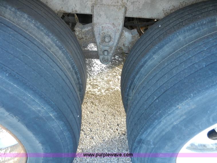 image for item A3902 1996 Wabash dry van trailer