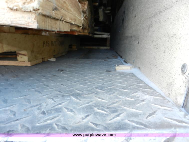 image for item A3902 1996 Wabash dry van trailer