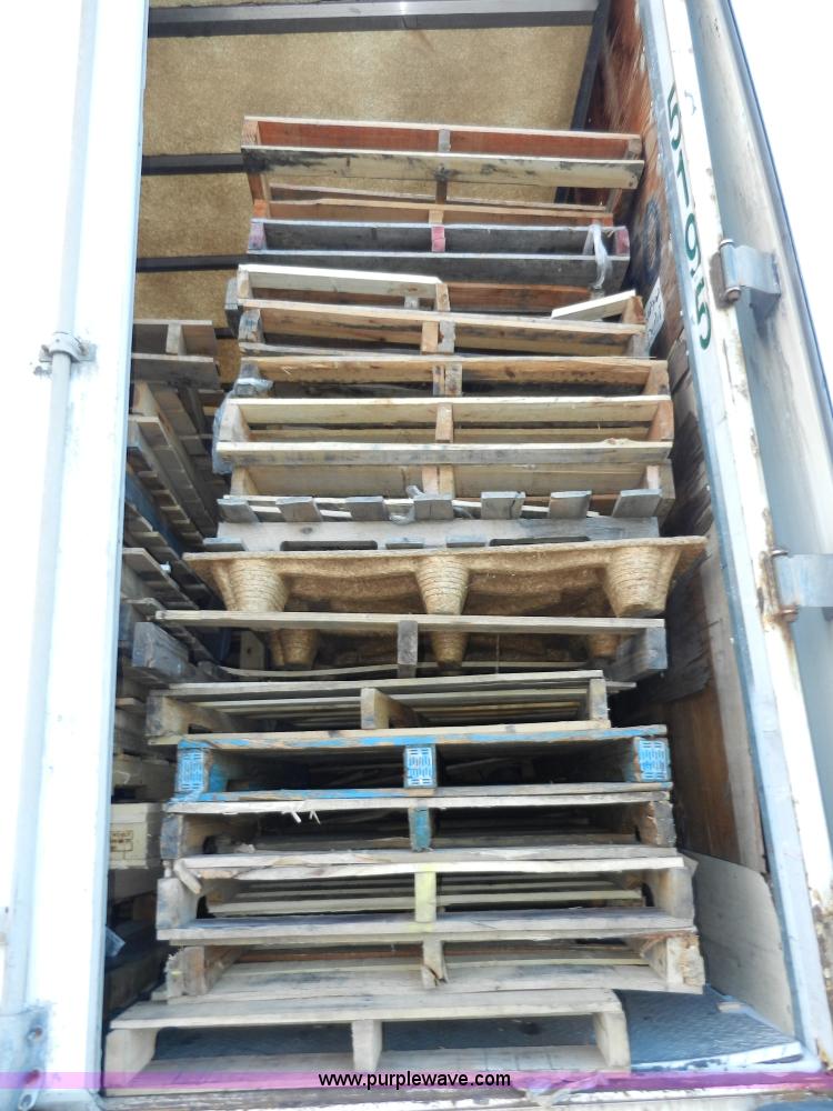 image for item A3902 1996 Wabash dry van trailer