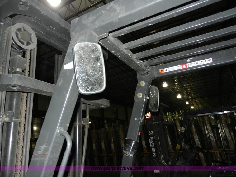 image for item AB9512 Nissan 50 forklift