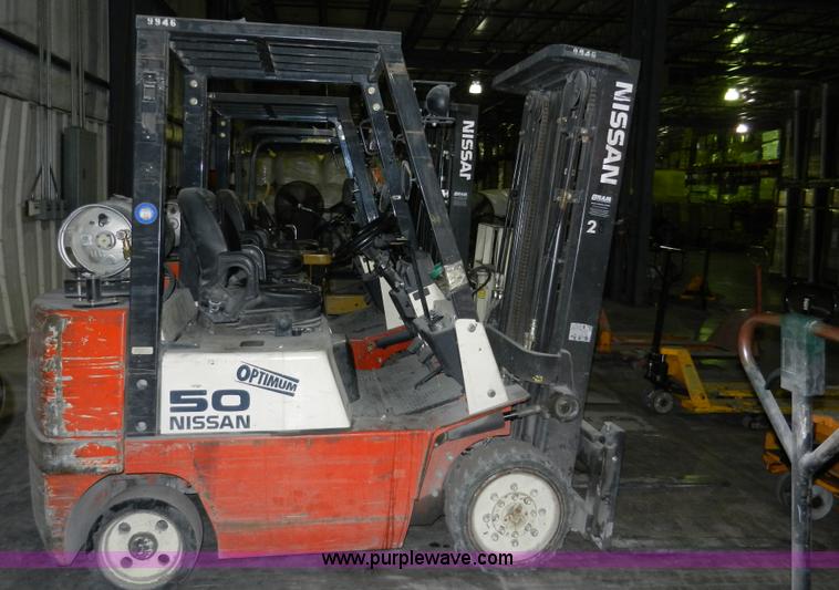 image for item AB9516 Nissan 50 forklift