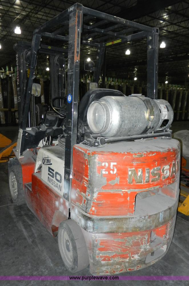 image for item AB9516 Nissan 50 forklift