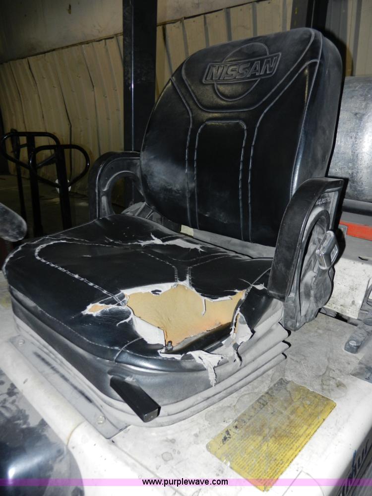 image for item AB9516 Nissan 50 forklift