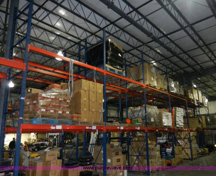 image for item AB9549 Pallet racking