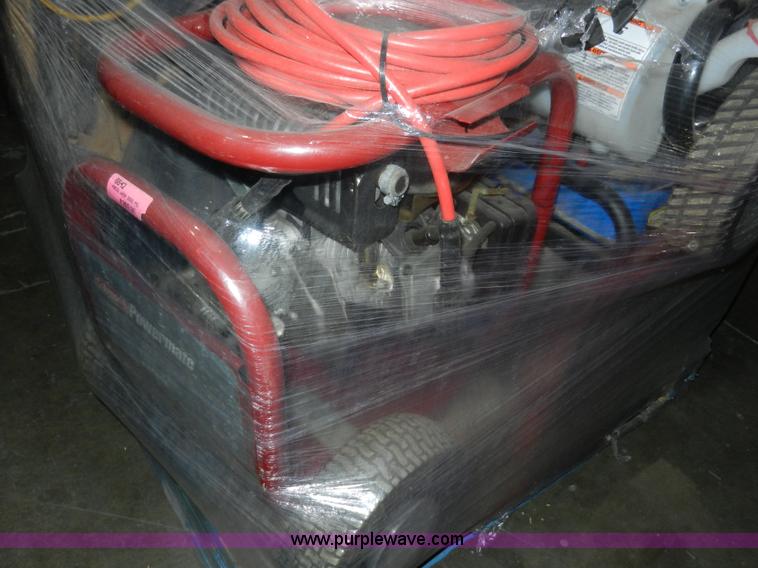 image for item AB9607 Assorted tools