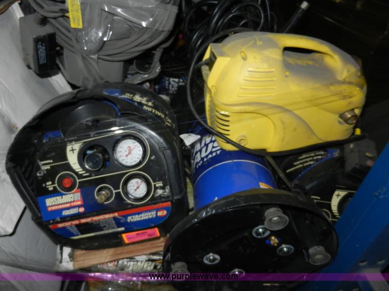 image for item AB9619 Approximately 20 assorted air compressors