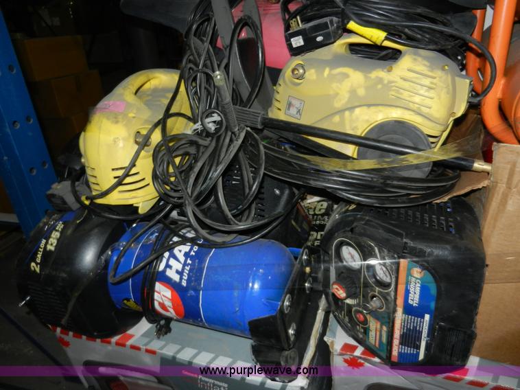 image for item AB9619 Approximately 20 assorted air compressors