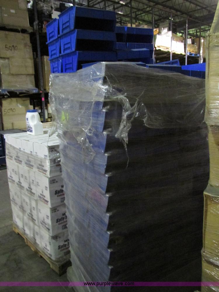 image for item S9873 (200) plastic stacking bins