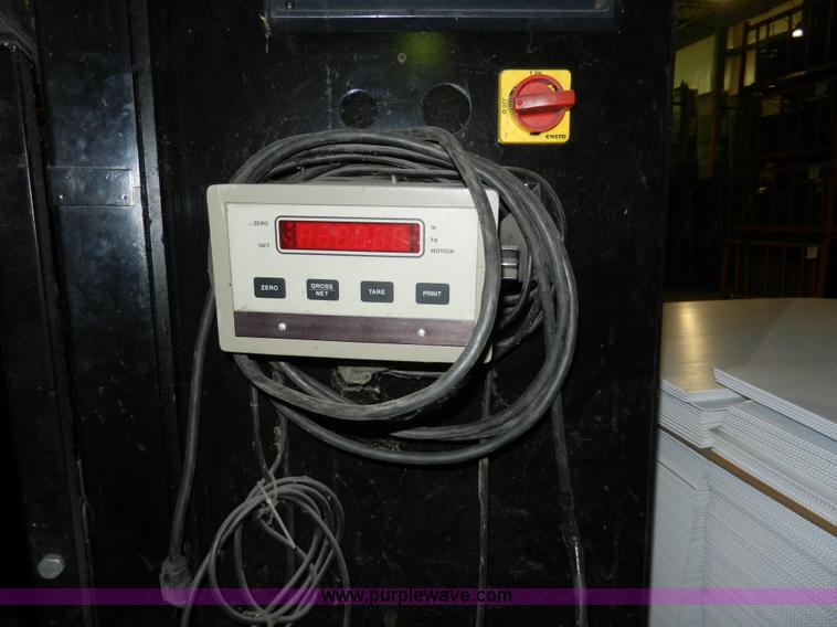 image for item W9653 IPM 20/20 plastic wrap unit