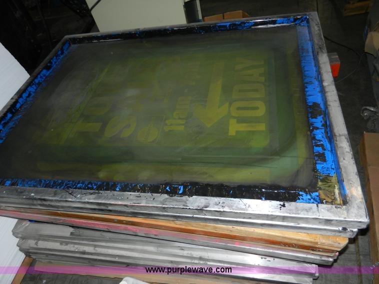 image for item W9655 2006 American M&M Cameo screen printer