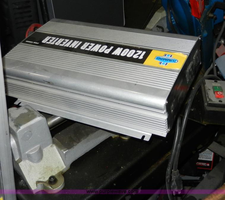 image for item W9660 Assorted equipment