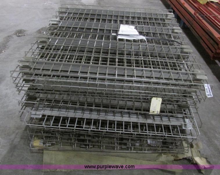 image for item Y9537 (18) wire decking for pallet racking