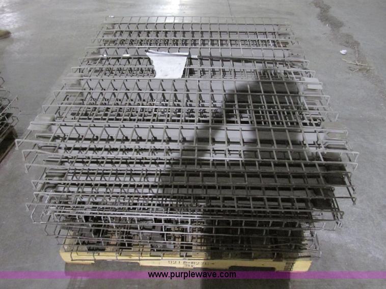 image for item Y9537 (18) wire decking for pallet racking