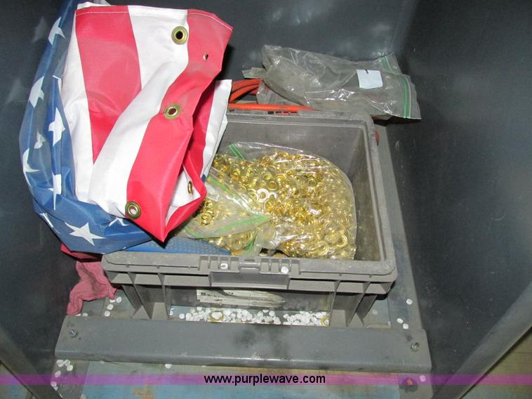 image for item Y9557 Stimpson steel grommet machine