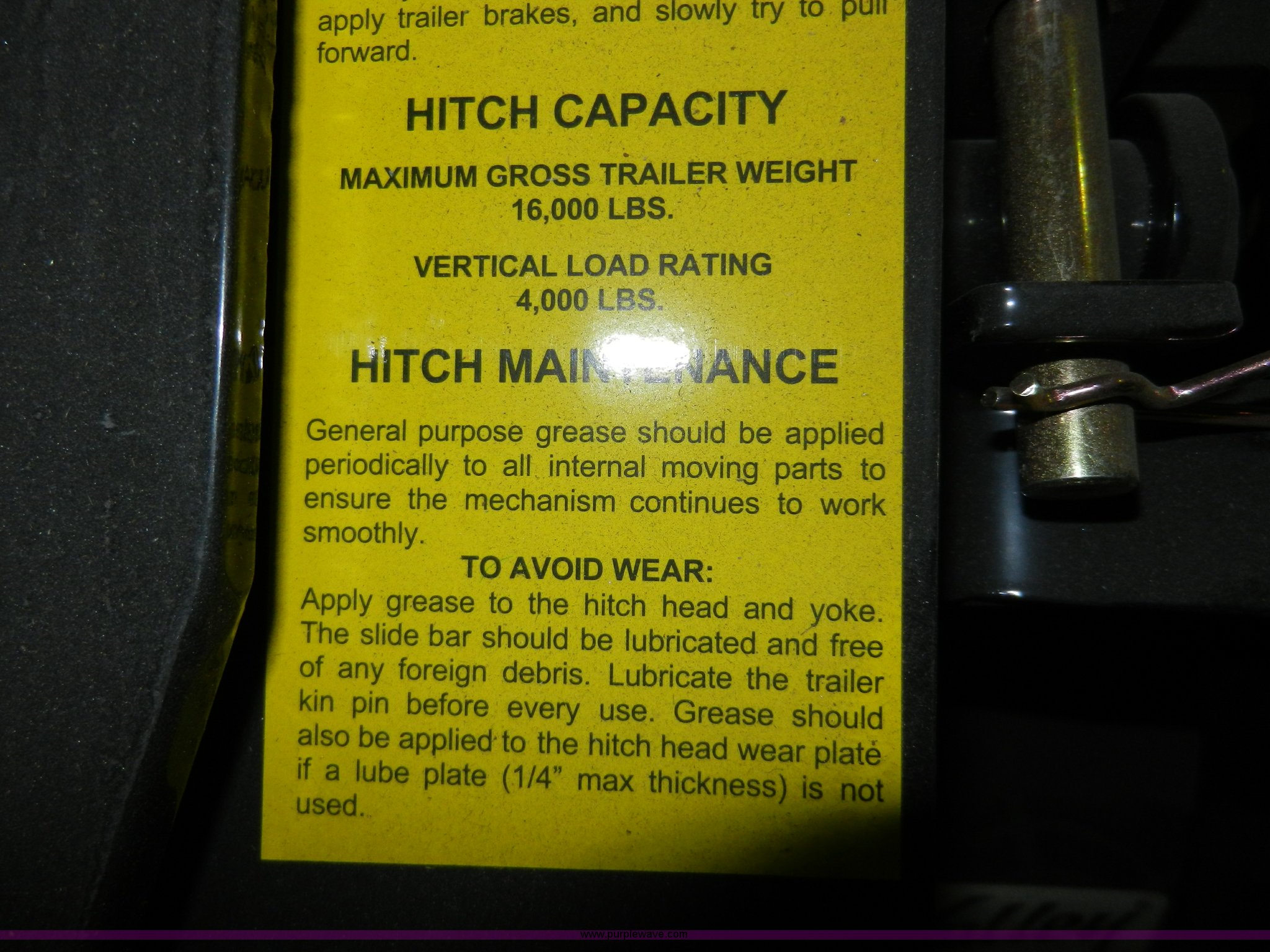 Valley fifth wheel hitch in Spring Hill, KS Item W9643 sold Purple Wave