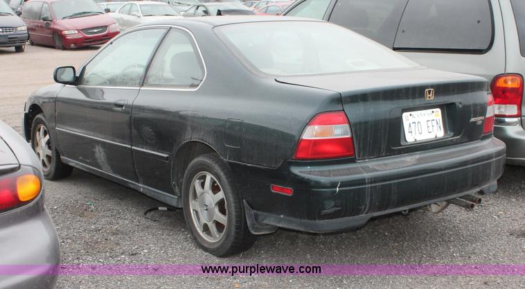 image for item O9379 1994 Honda Accord EX