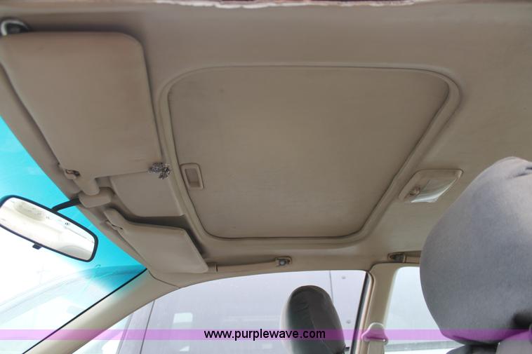 image for item O9379 1994 Honda Accord EX