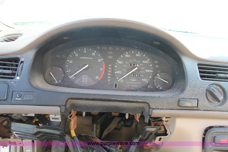 image for item V9080 1997 Honda Accord LX