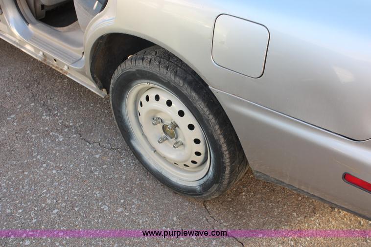 image for item V9080 1997 Honda Accord LX