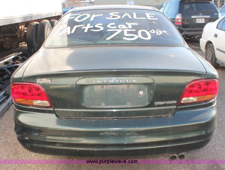 image for item V9082 2000 Oldsmobile Intrigue GX