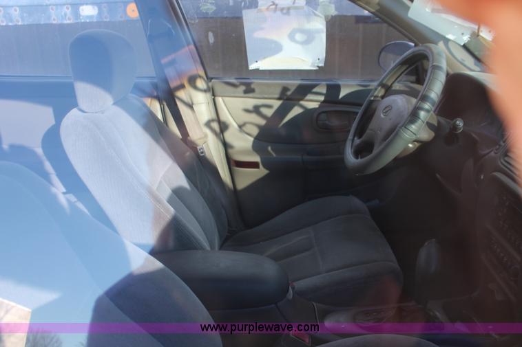 image for item V9082 2000 Oldsmobile Intrigue GX