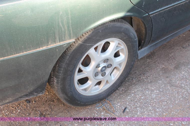 image for item V9082 2000 Oldsmobile Intrigue GX