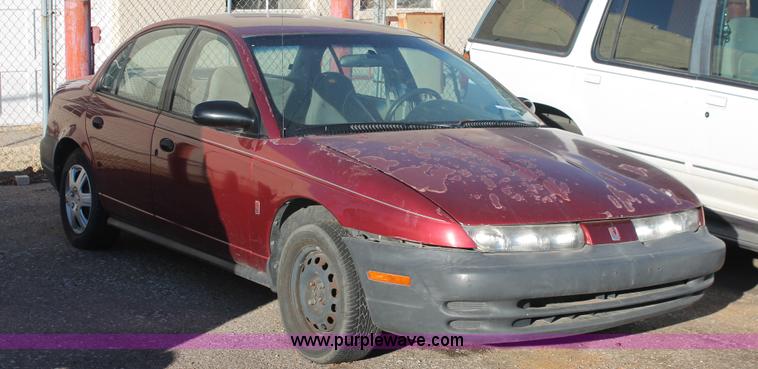 image for item V9084 1999 Saturn SL1