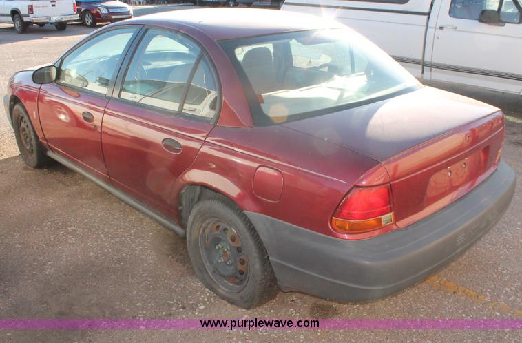 image for item V9084 1999 Saturn SL1