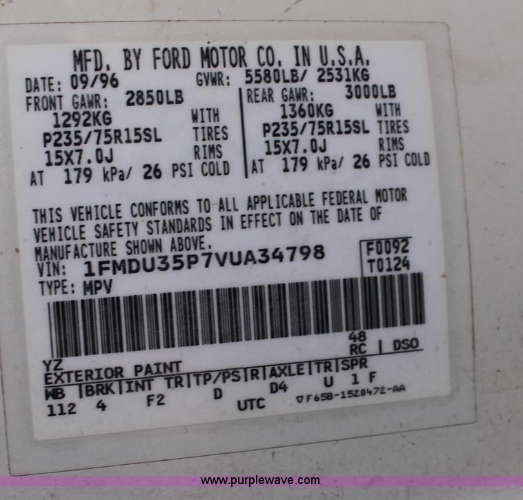 image for item V9085 1997 Ford Explorer SUV