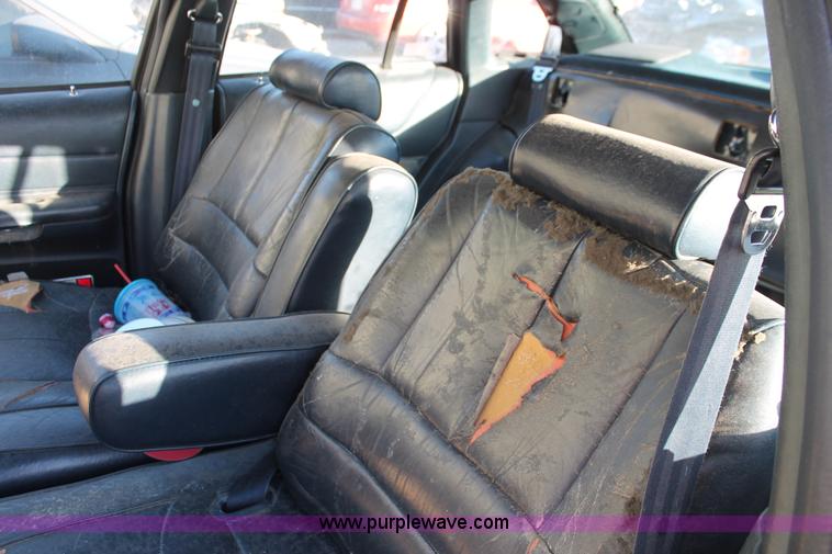 image for item V9086 1992 Ford Crown Victoria LX