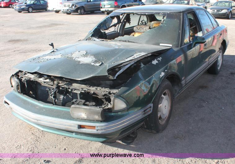 image for item V9088 1995 Oldsmobile Royale