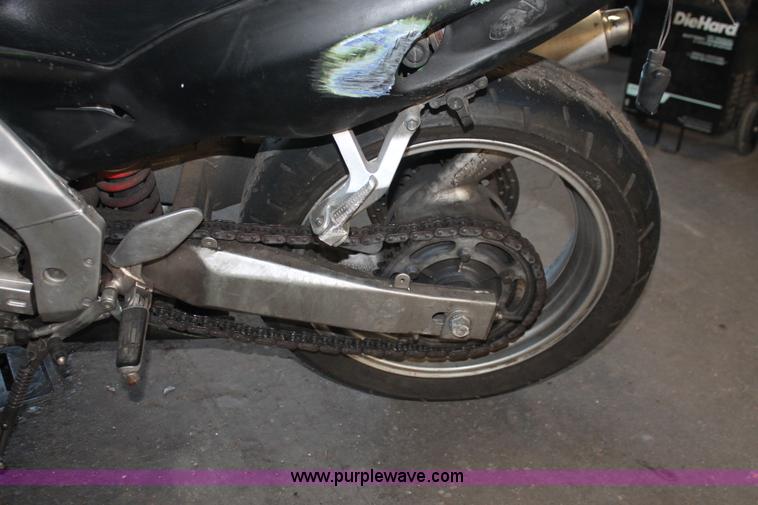 image for item V9089 1998 Yamaha YZF 600R motorcycle